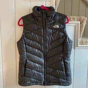 COPY - North Face Vest